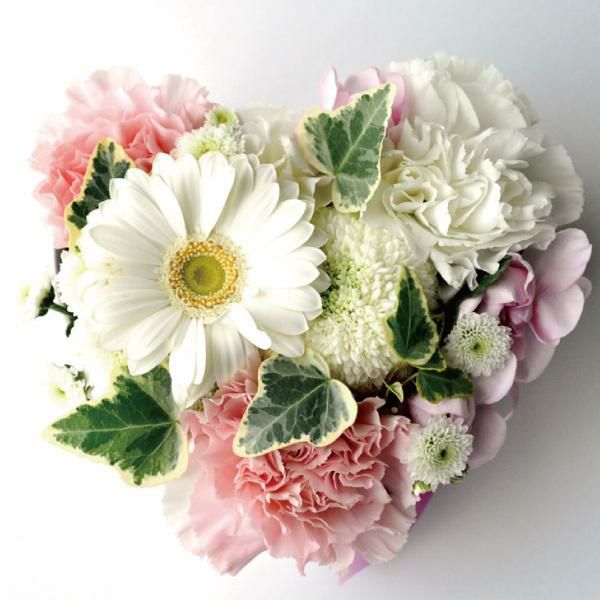 ペットのお供えハートケーキ お悔やみ アレンジメント